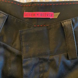 Alice + Olivia Cay black Cotton and Leather Shorts, sz 6